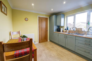 Kitchen- click for photo gallery